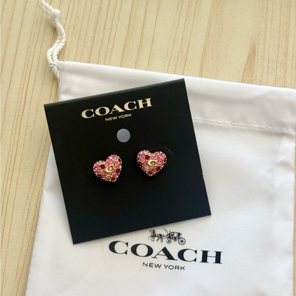 NWT Coach Pavé Heart Stud Earrings with dust bag - Picture 6 of 8